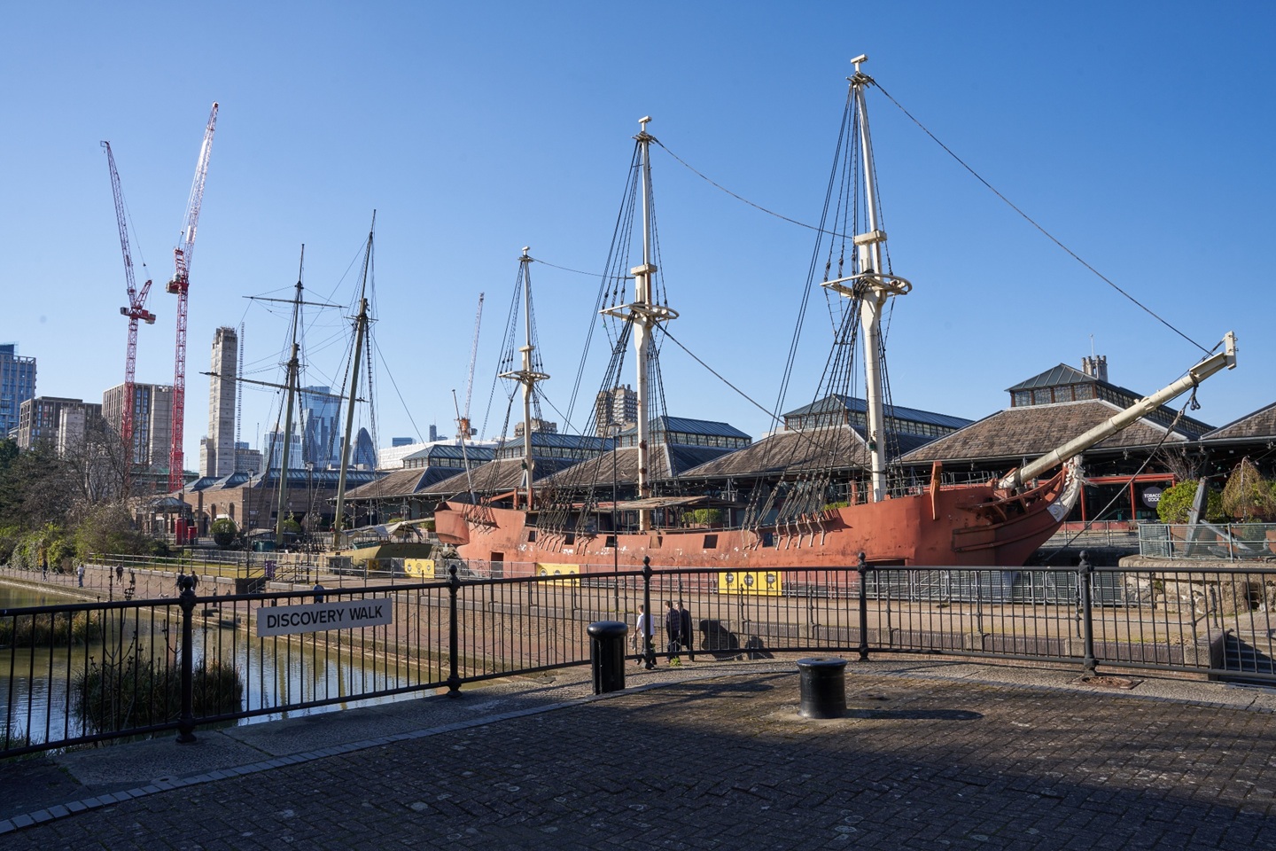 Additional image 19 of 1 Bed Flat, Discovery Walk, E1W, N1 7GU