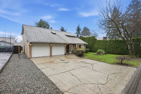 Additional image 8 of 6498 131a Street, Surrey, BC, V3W 7P4