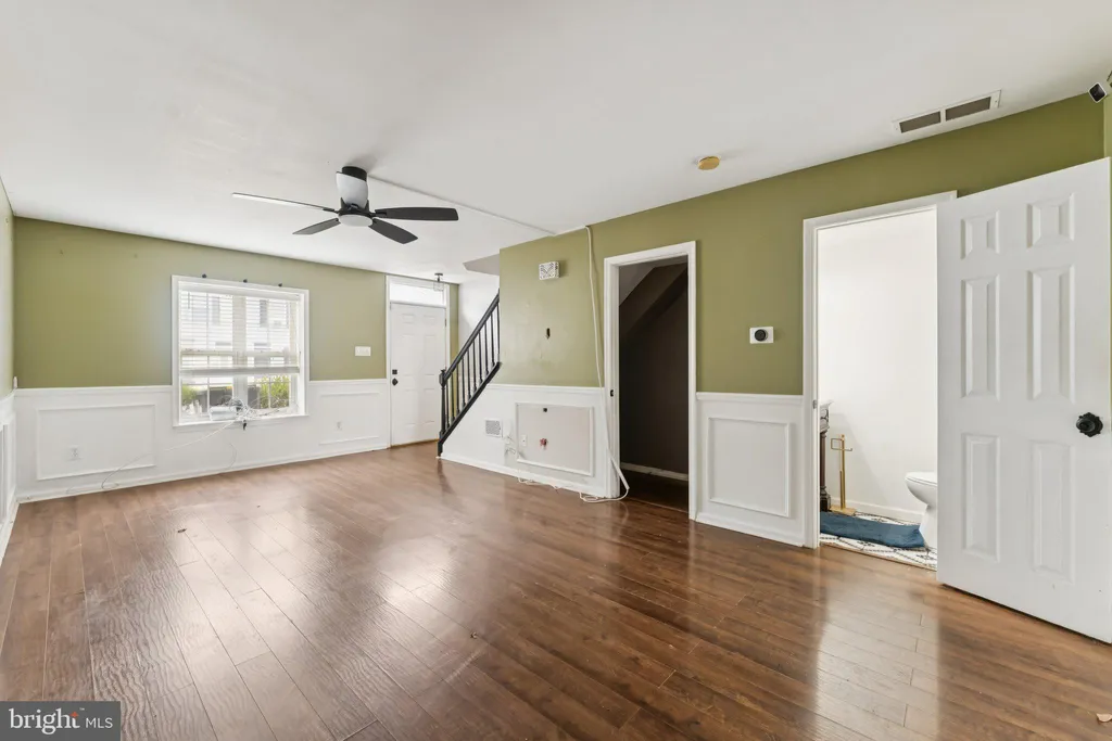 Additional image 4 of 137 Creekside Court, Newark, DE 19702