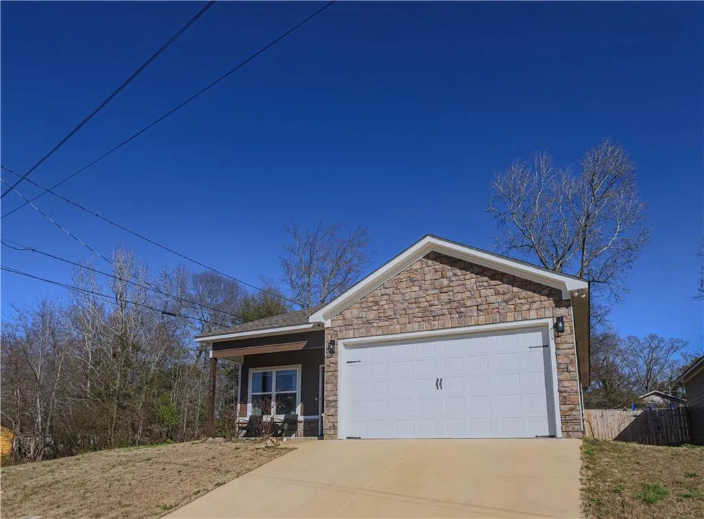 Additional image 2 of 1308A 19th Avenue, Phenix City, AL 36867