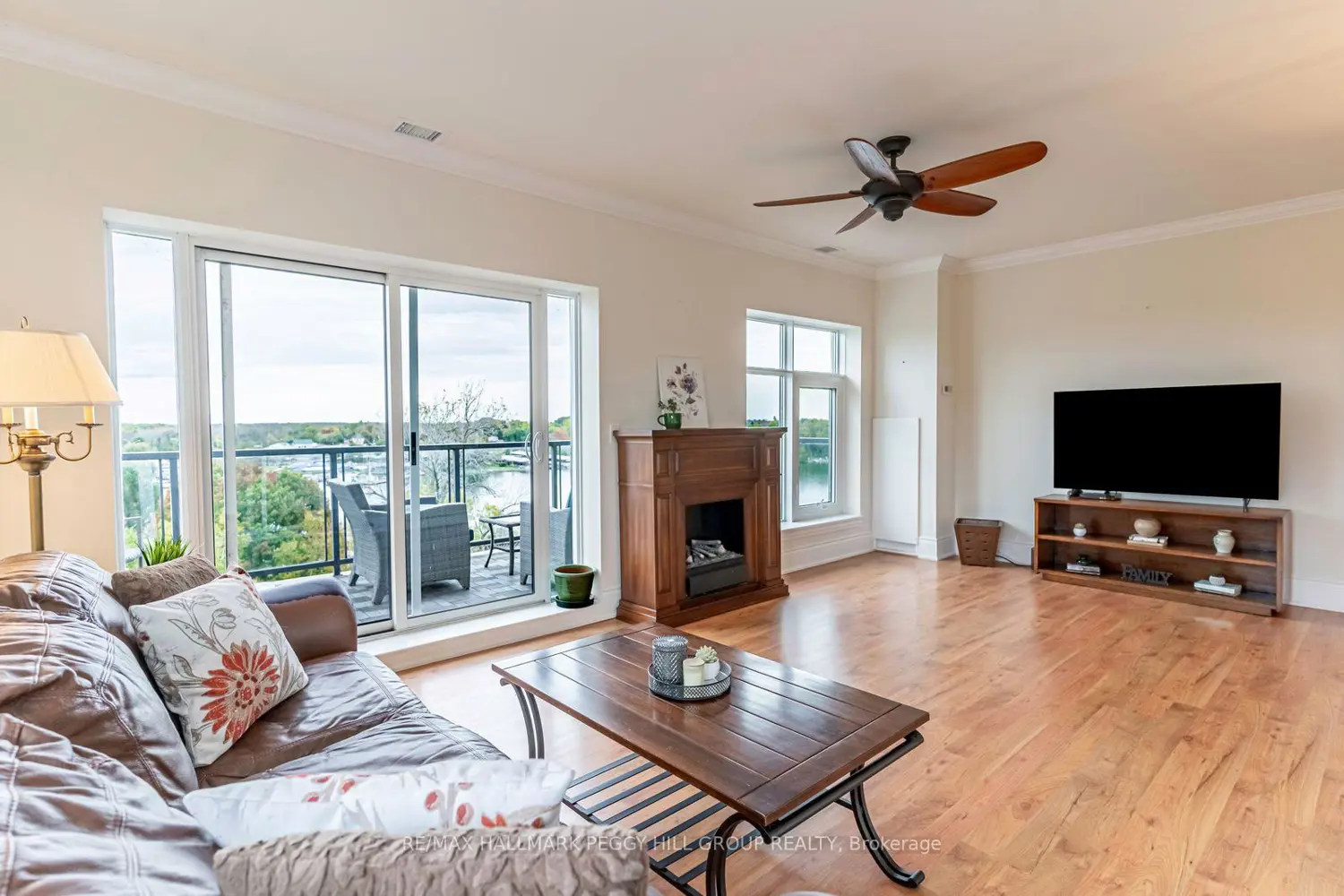 80 Orchard Point Road 604 photo 4