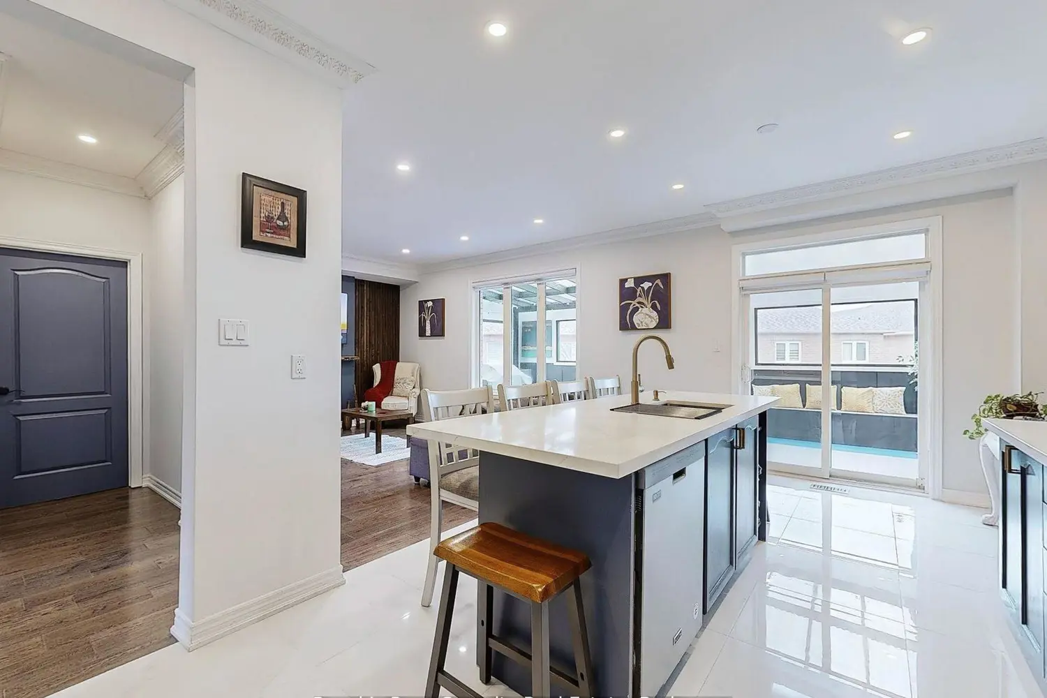 Additional image 6 of 128 Daiseyfield Crescent