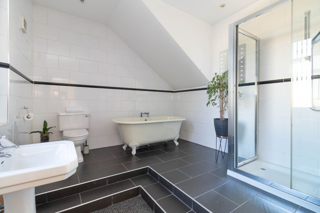 Additional image 6 of 5 bed semi-detached house for saleMoray Street, Blackford, Auchterarder PH4