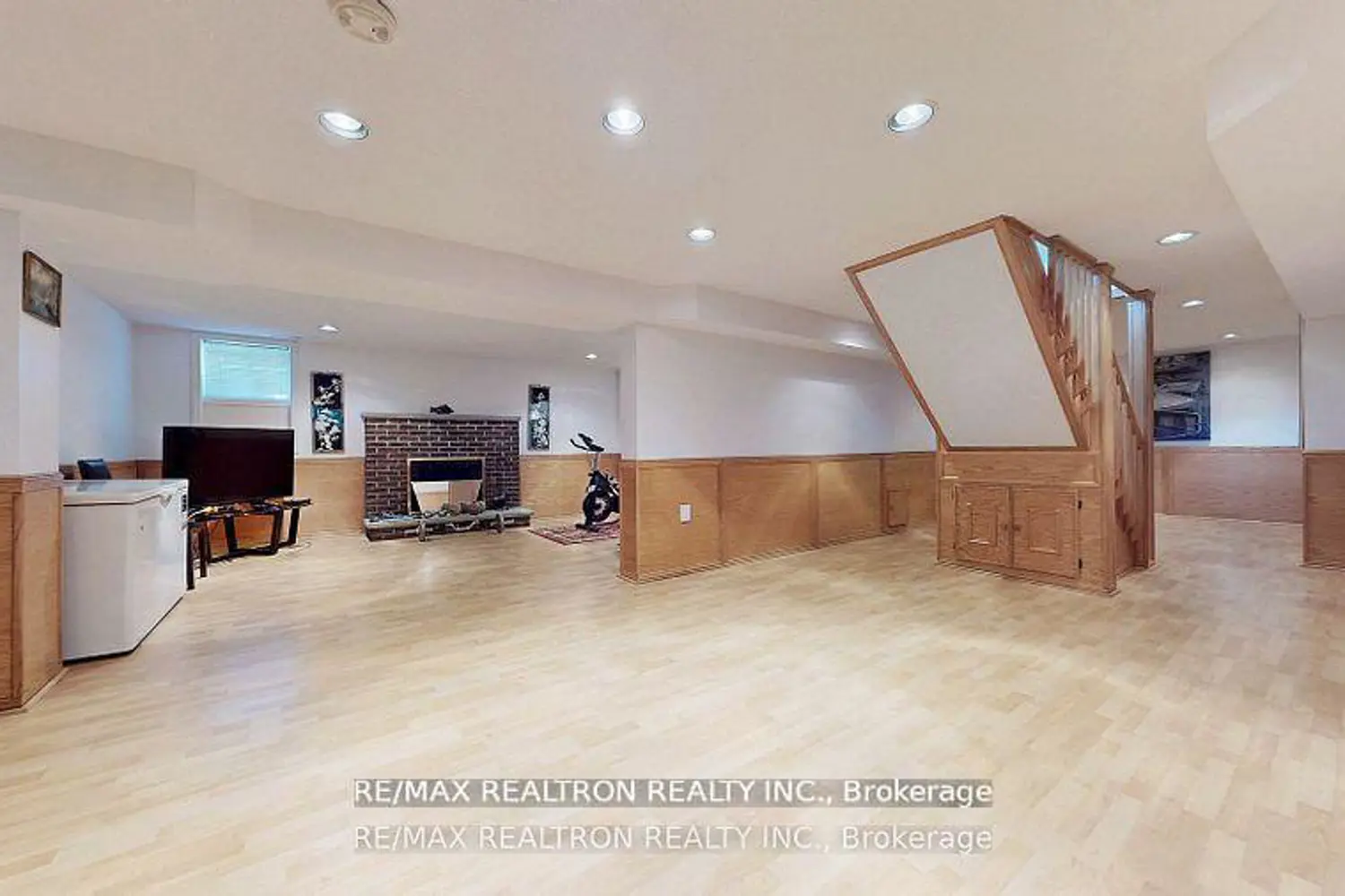 Additional image 13 of 72 Spanhouse Crescent