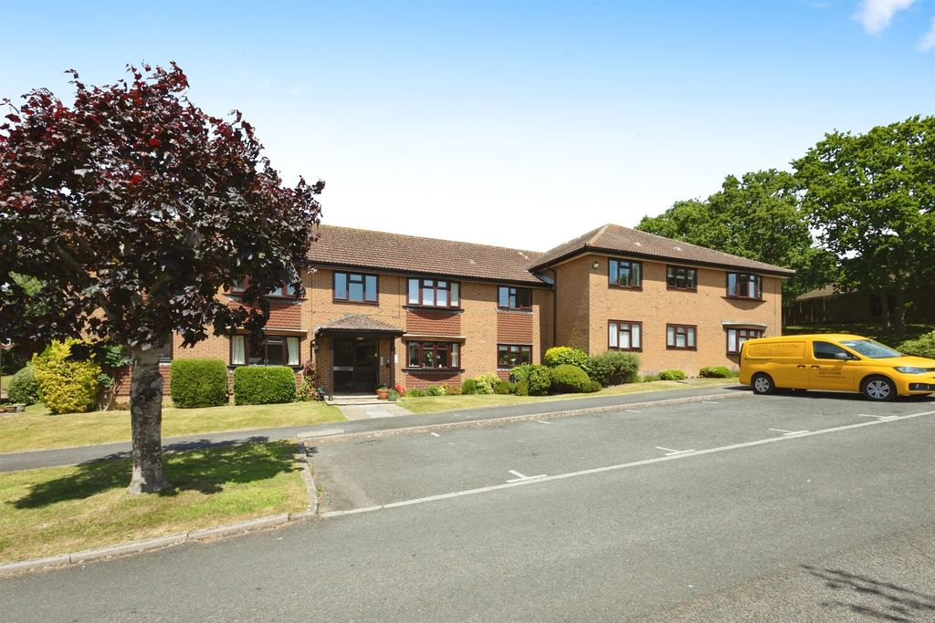 Additional image 13 of 2 bed flat for saleHillborough Close, Bexhill-On-Sea TN39