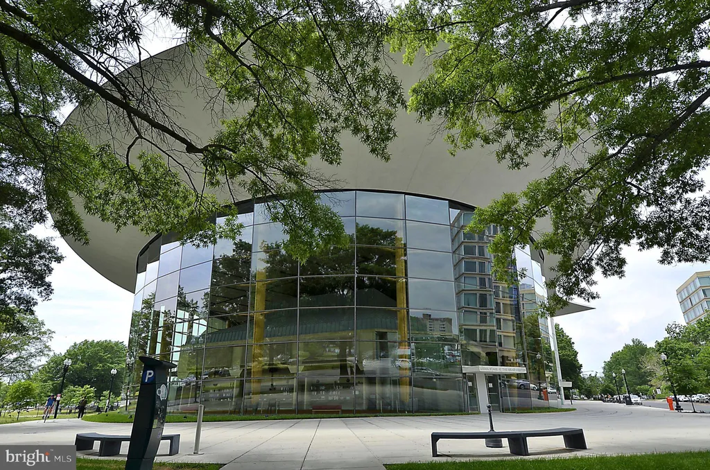 Additional image 39 of 519 G Street SW, Washington, DC 20024
