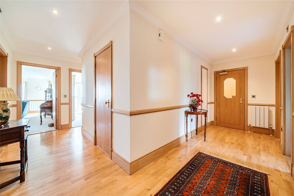 Additional image 12 of 4 bed flat for salePalm Court, 8 Coastguard Road, Budleigh Salterton, Devon EX9