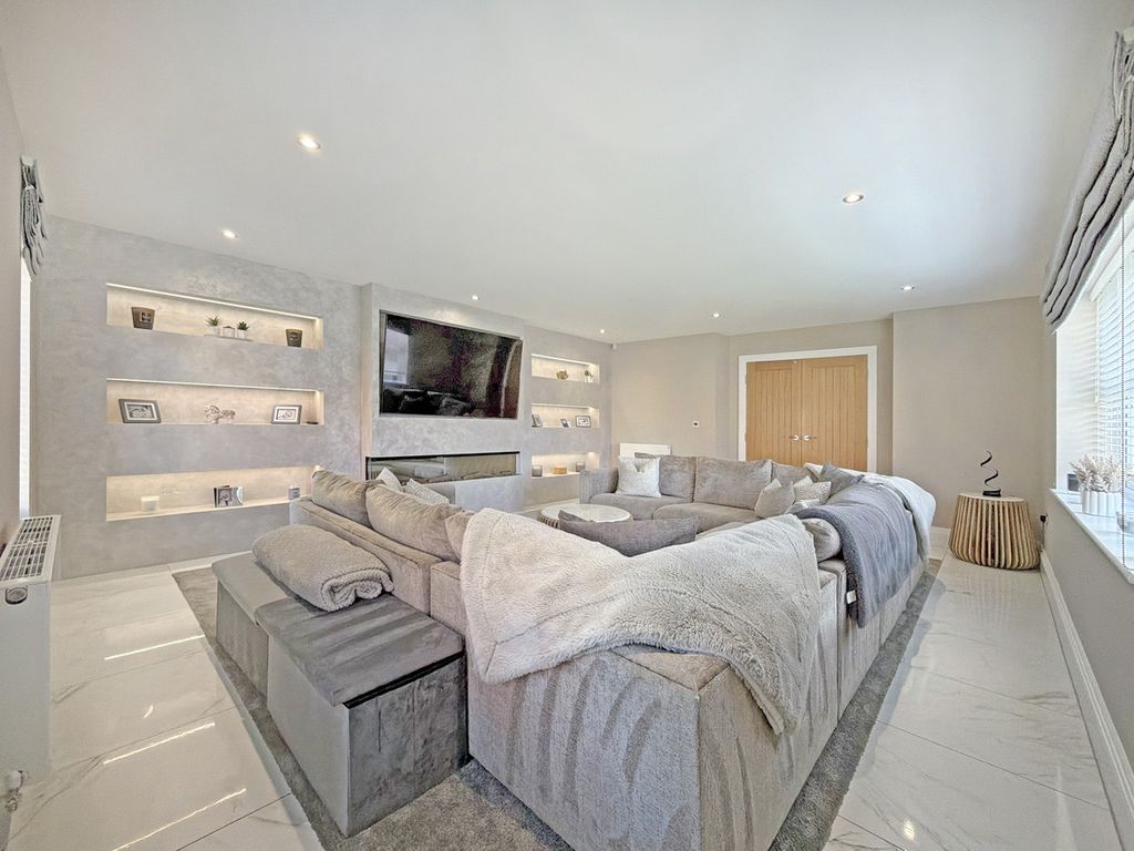 Additional image 19 of 6 bed detached house for saleMayfair Gardens, Hartlepool, 0 TS26