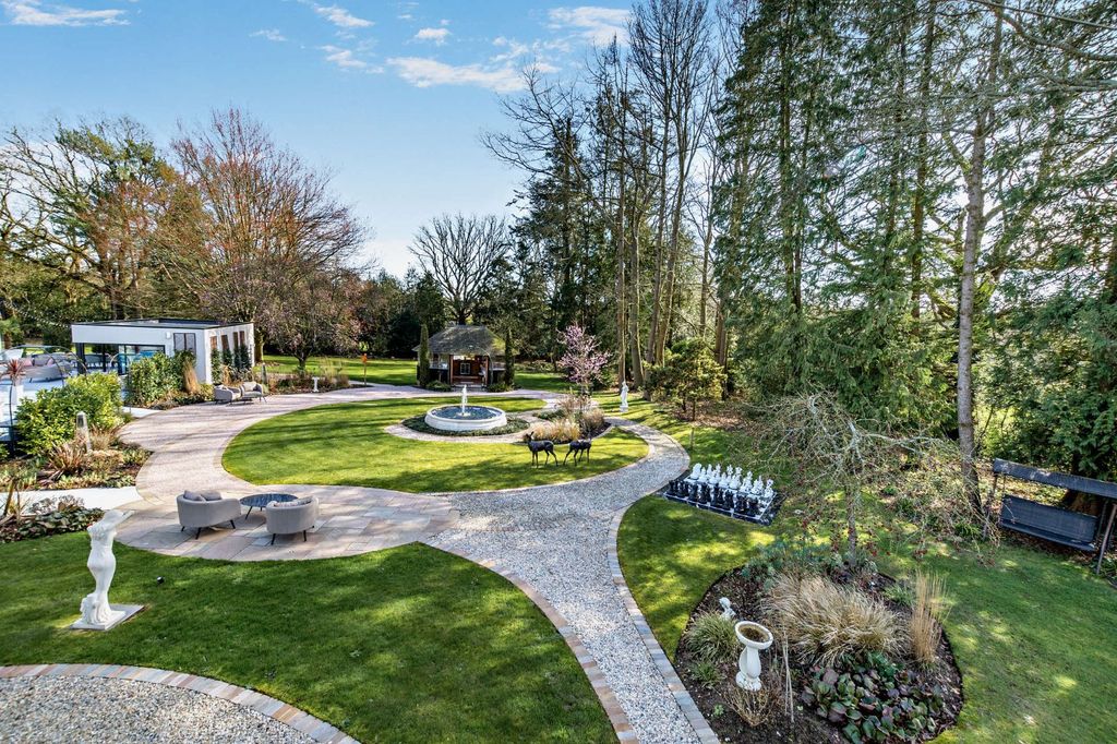 Additional image 28 of 7 bed detached house for saleClearwater Lane, Haywards Heath, West Sussex RH16