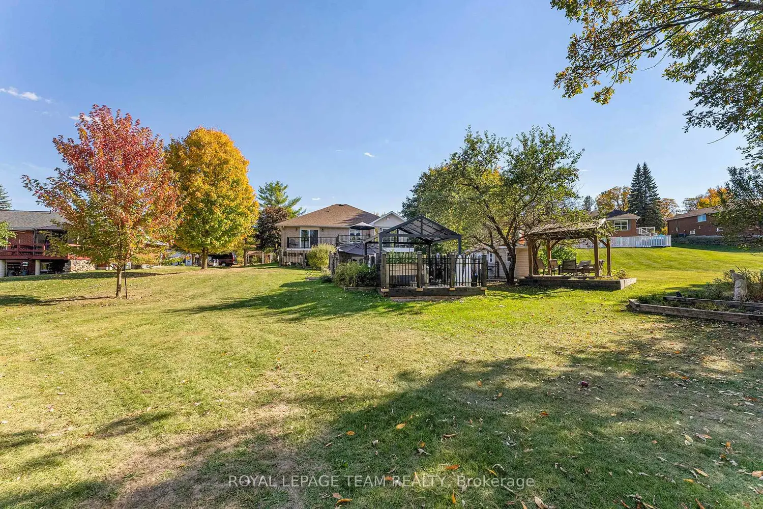 Additional image 15 of 230 Opeongo Road