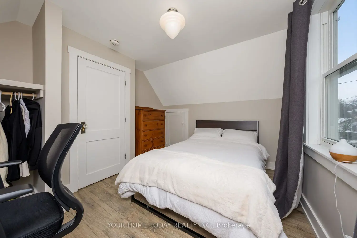 Additional image 11 of 29 Normandy Boulevard