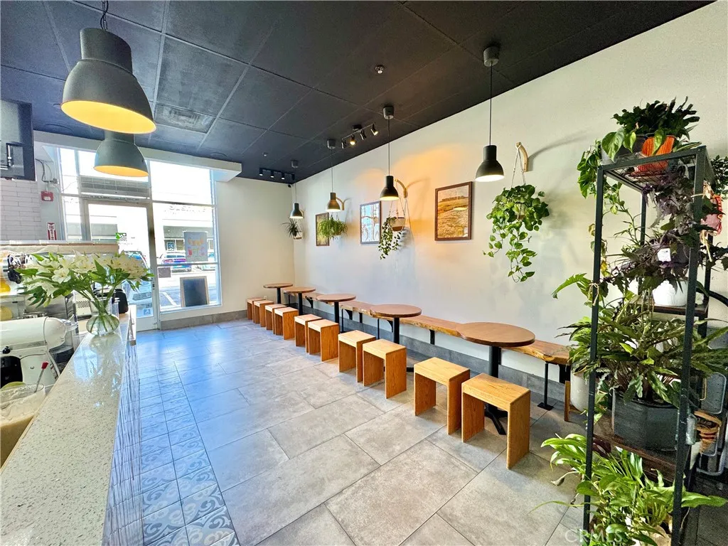 Additional image 14 of 1460 Baker St Unit D, Costa Mesa, CA 92626