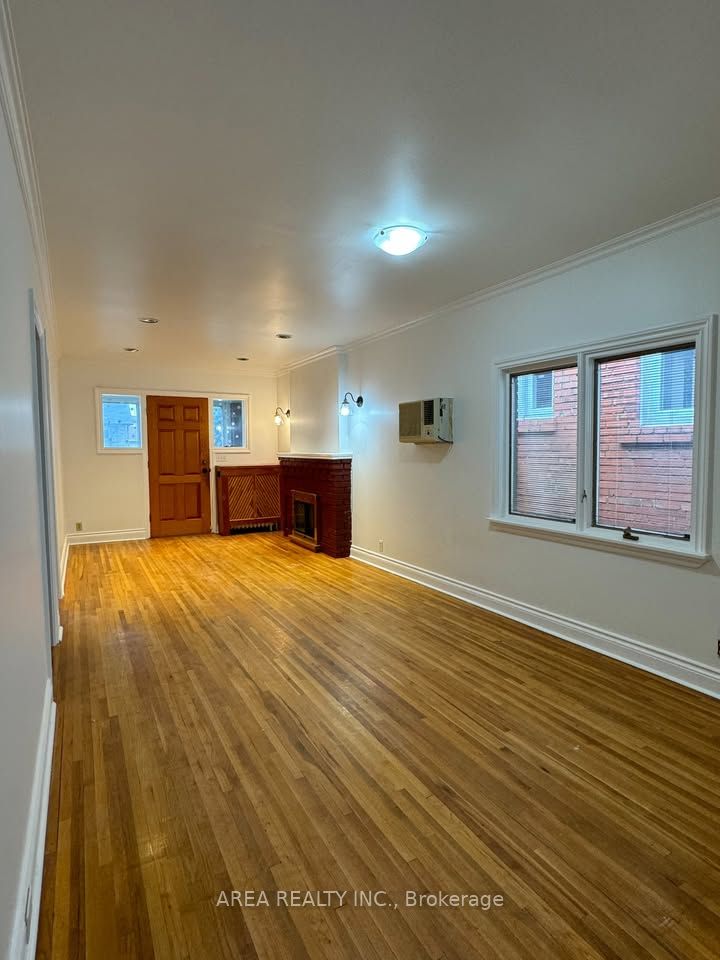 Additional image 4 of Main-39 Rosethorn Avenue, Toronto, ON, M6N 3K7