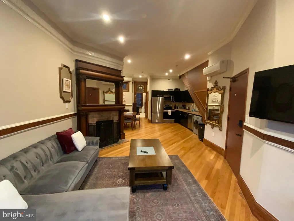 Additional image 9 of 1837 16th Street NW Unit 1, Washington, DC 20009