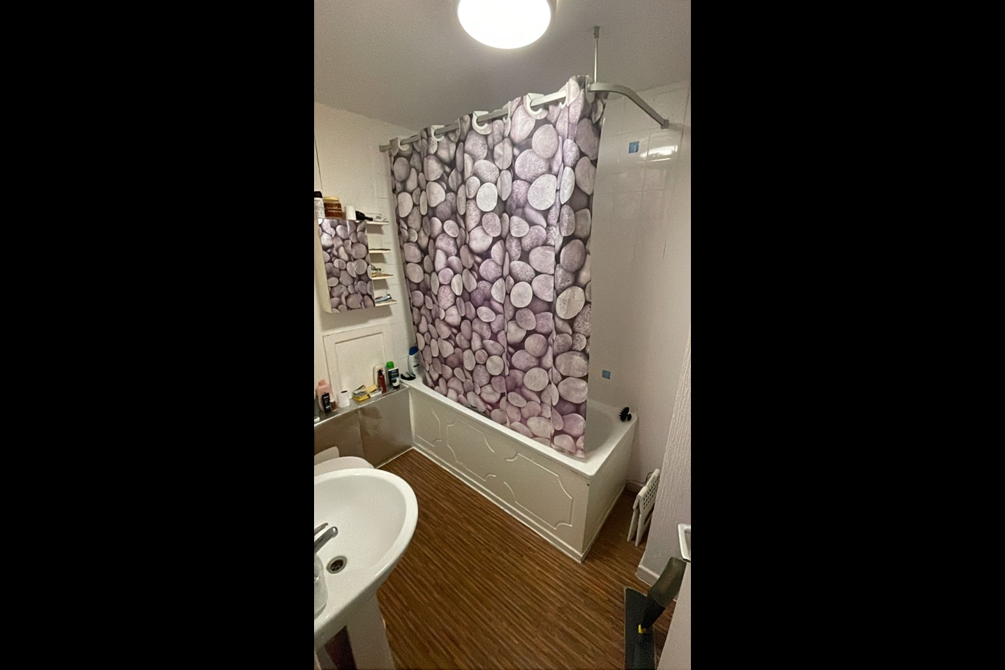 Additional image 3 of Room in a Shared Flat, Princess Court, M15, N1 7GU