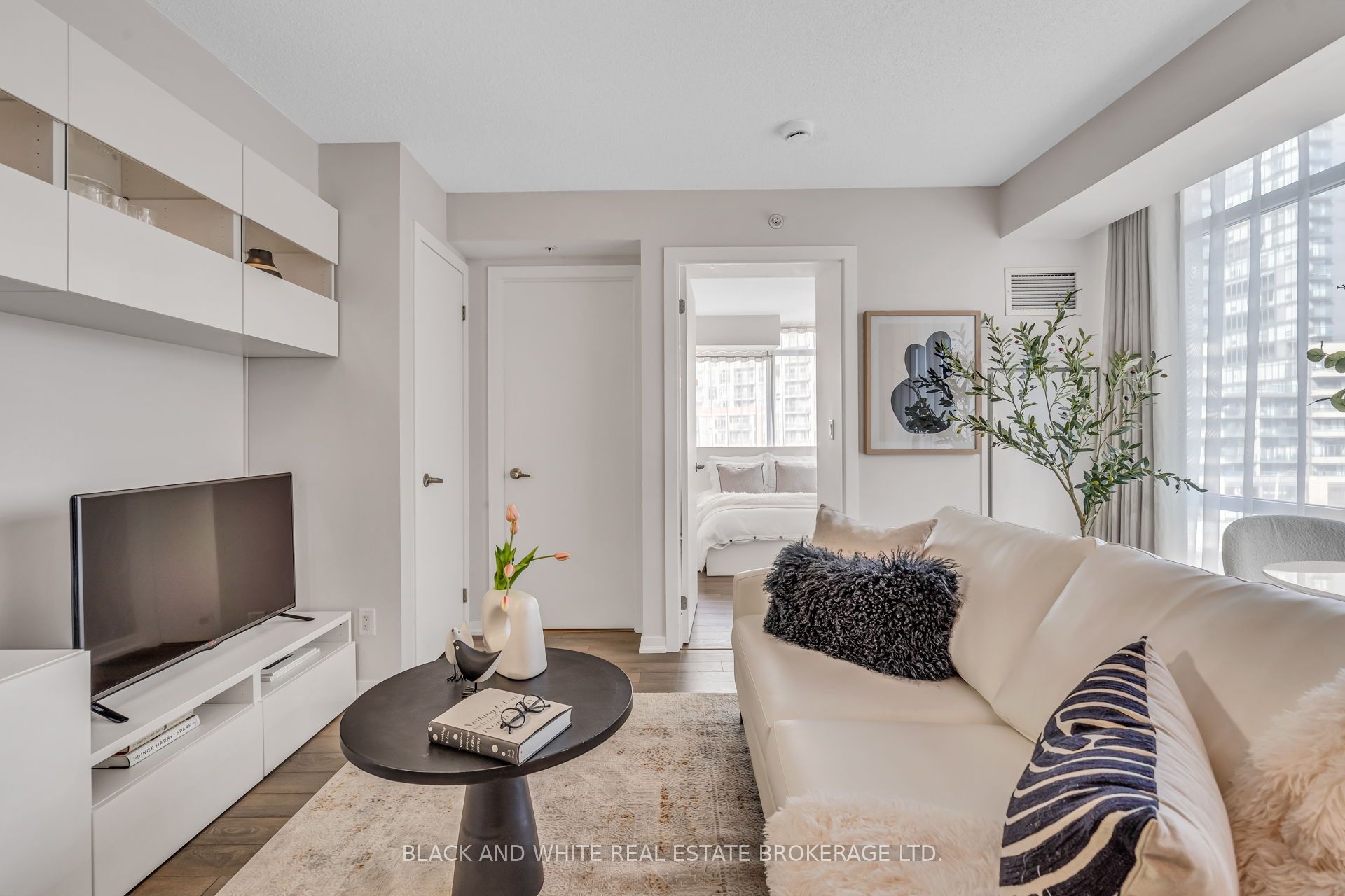 Additional image 3 of 403-20 Joe Shuster Way, Toronto, ON, M6K 0A3