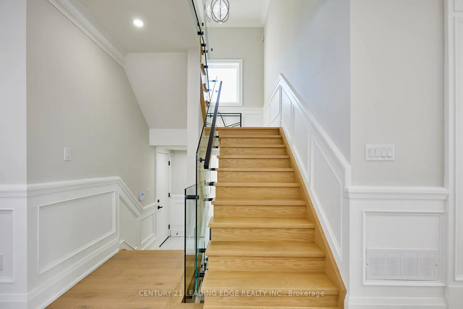 Additional image 3 of 162 Harewood Avenue