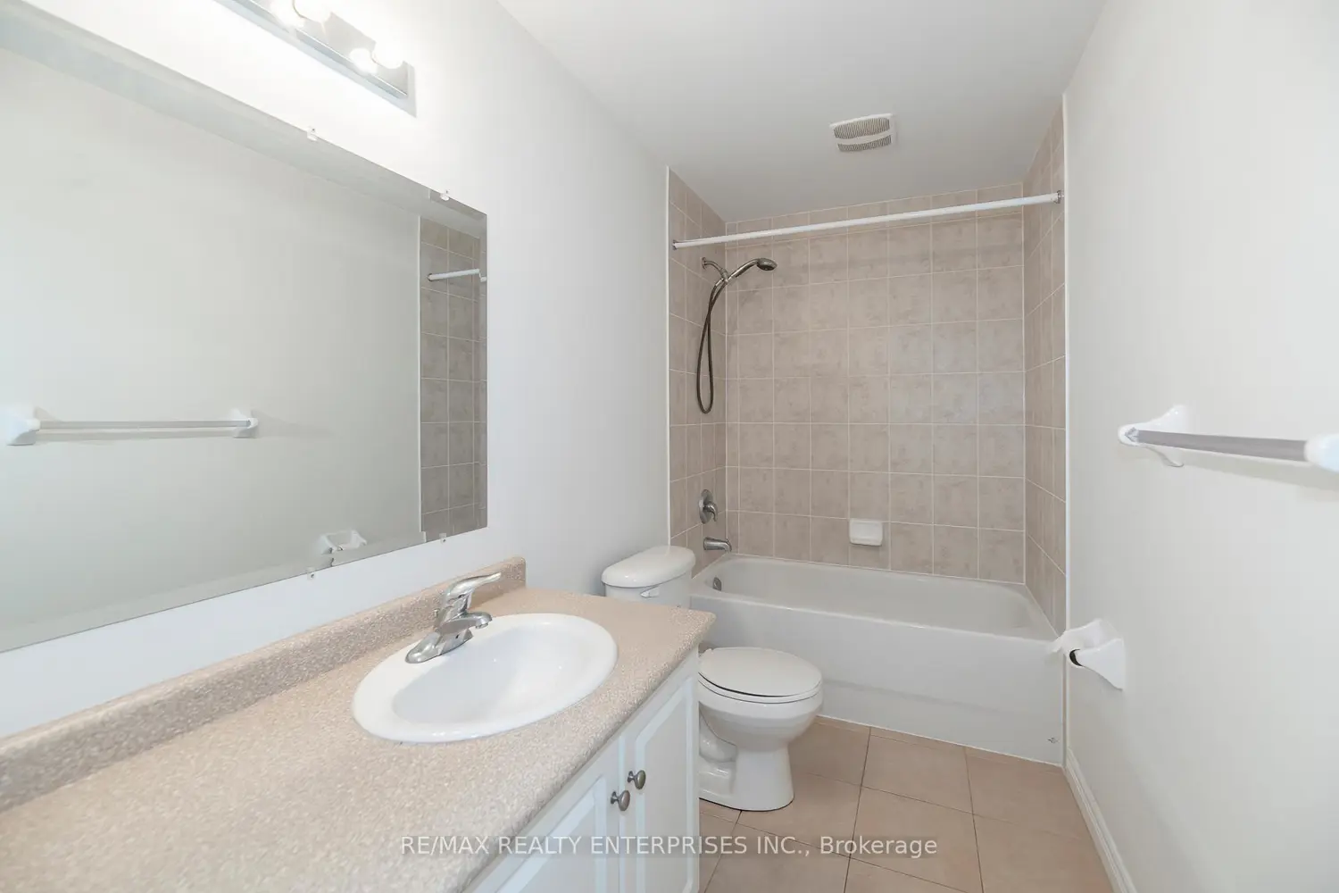 Additional image 16 of 802 Coldstream Drive