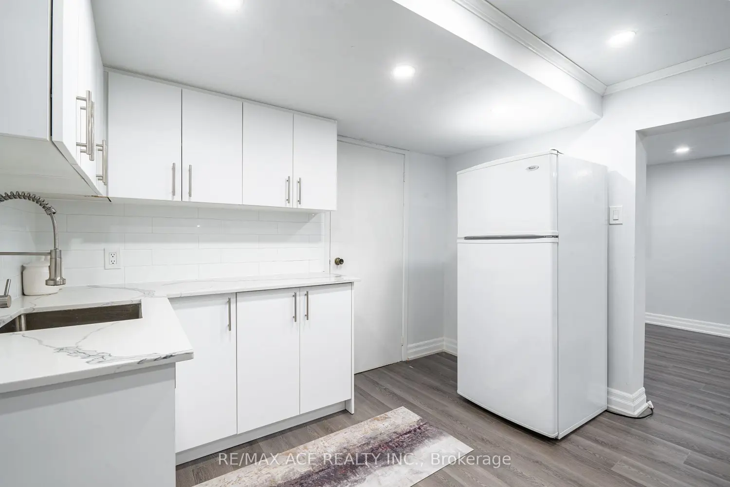 Additional image 17 of 4 Broughton Court