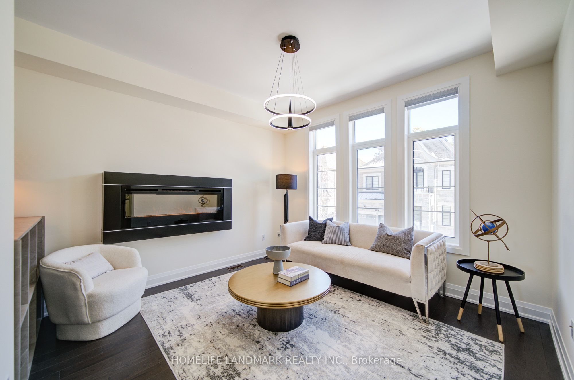 Additional image 3 of 17 Duncombe Lane, Richmond Hill, ON, L4C 1C2