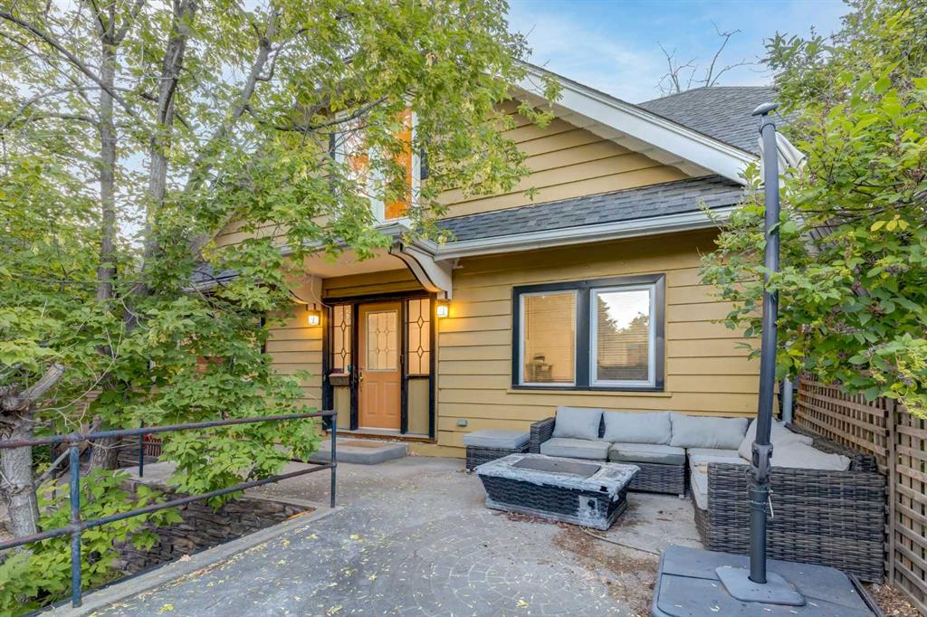 Additional image 4 of 1424 Premier Way SW, Calgary, AB, T2T 1L9