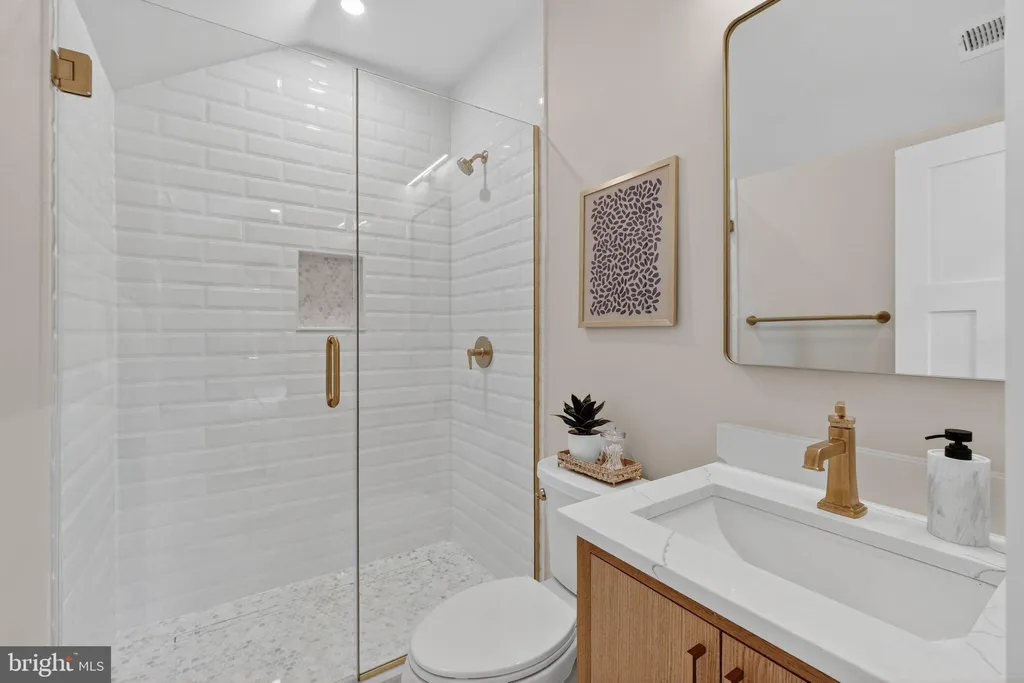 Additional image 33 of 4121 Military Road NW, Washington, DC 20015