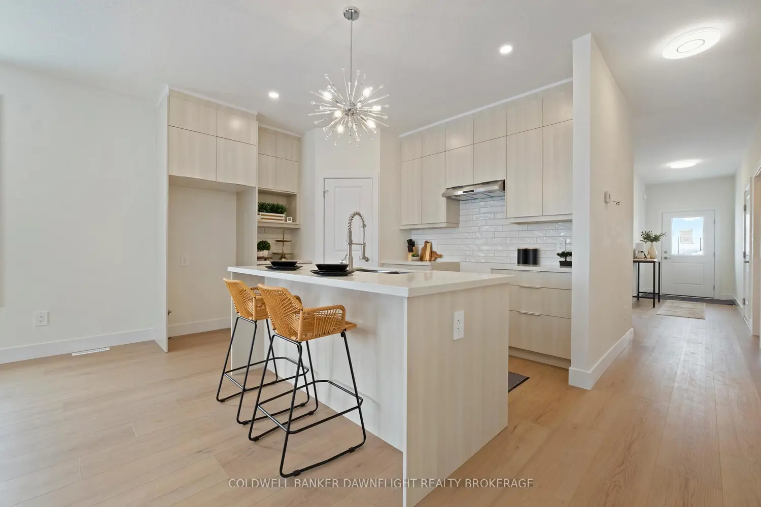 52 Moonlight Court photo 2