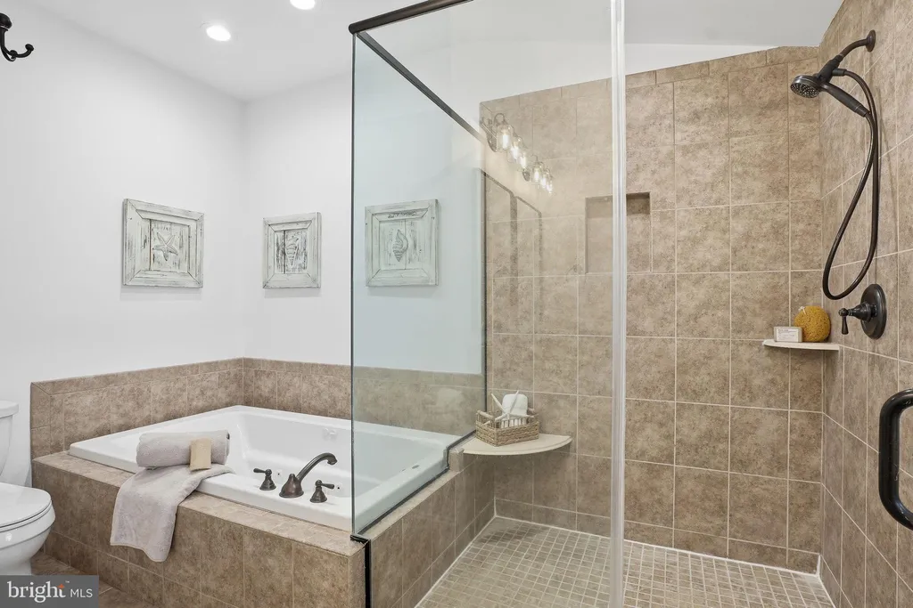 Additional image 31 of 300 Parkwood Street, Bethany Beach, DE 19930