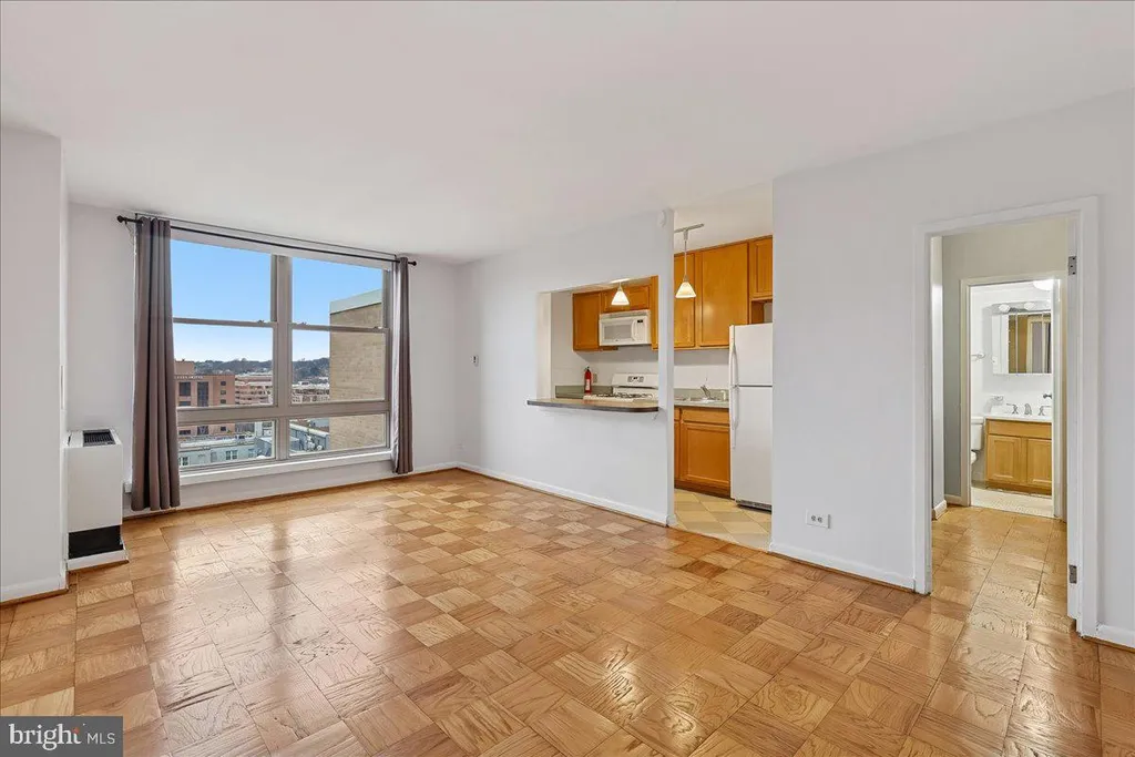 Additional image 8 of 1260 21st Street NW Unit 1009, Washington, DC 20036