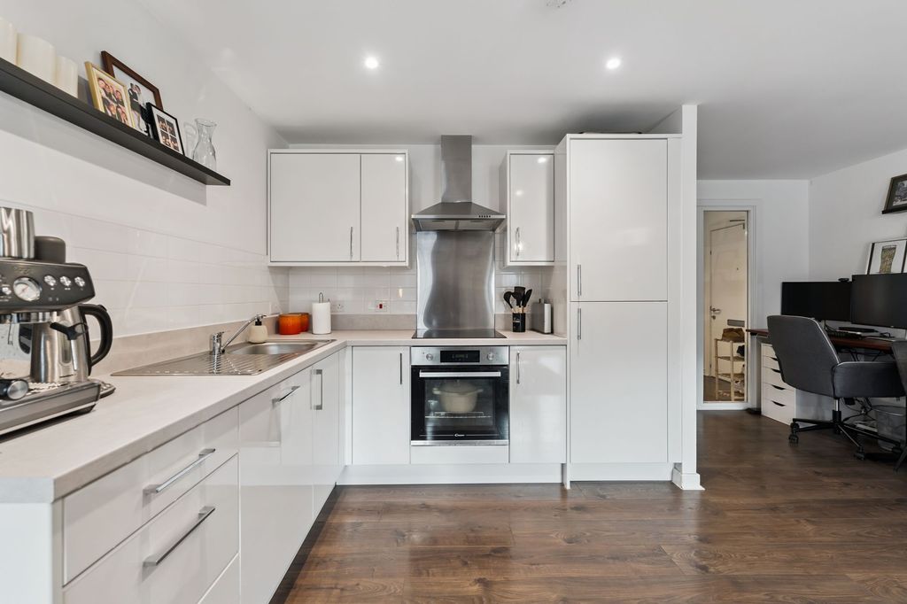 Additional image 6 of 2 bed flat for saleBell Street, Flat 5/3, Merchant City, Glasgow G4