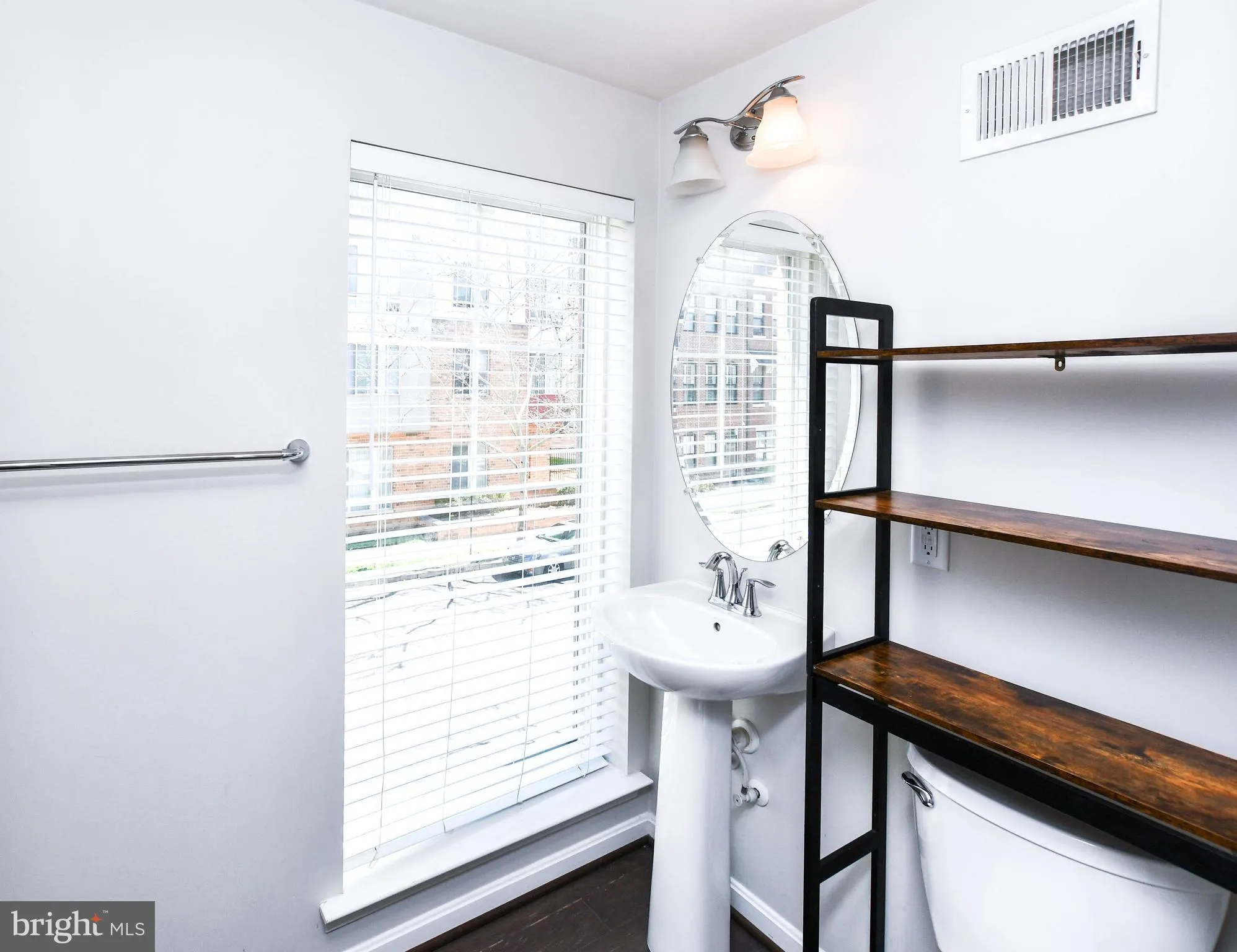 Additional image 50 of 608 1/2 Parkside Place NE, Washington, DC 20019