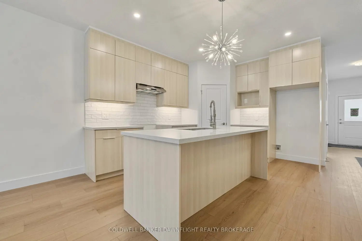 58 Moonlight Court photo 2