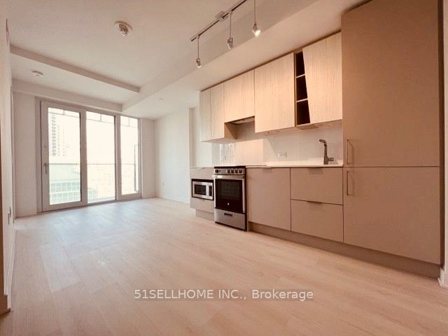 Additional image 5 of 1313-3900 Confederation Parkway, Mississauga, ON, L5B 0M3