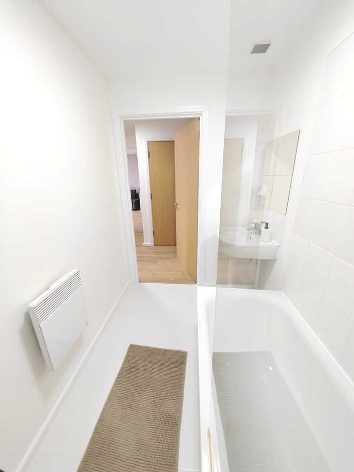 Additional image 11 of 2 Bed Flat, Camp St, M7, N1 7GU