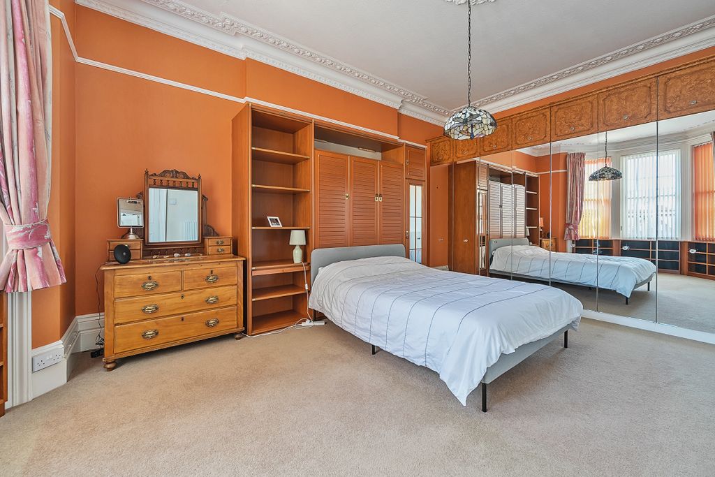 Additional image 12 of 2 bed flat for saleGrand Avenue, Hove BN3