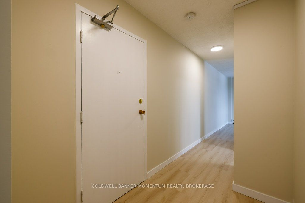 Additional image 5 of 201-6390 Huggins Street, Niagara Falls, ON, L2J 1H1