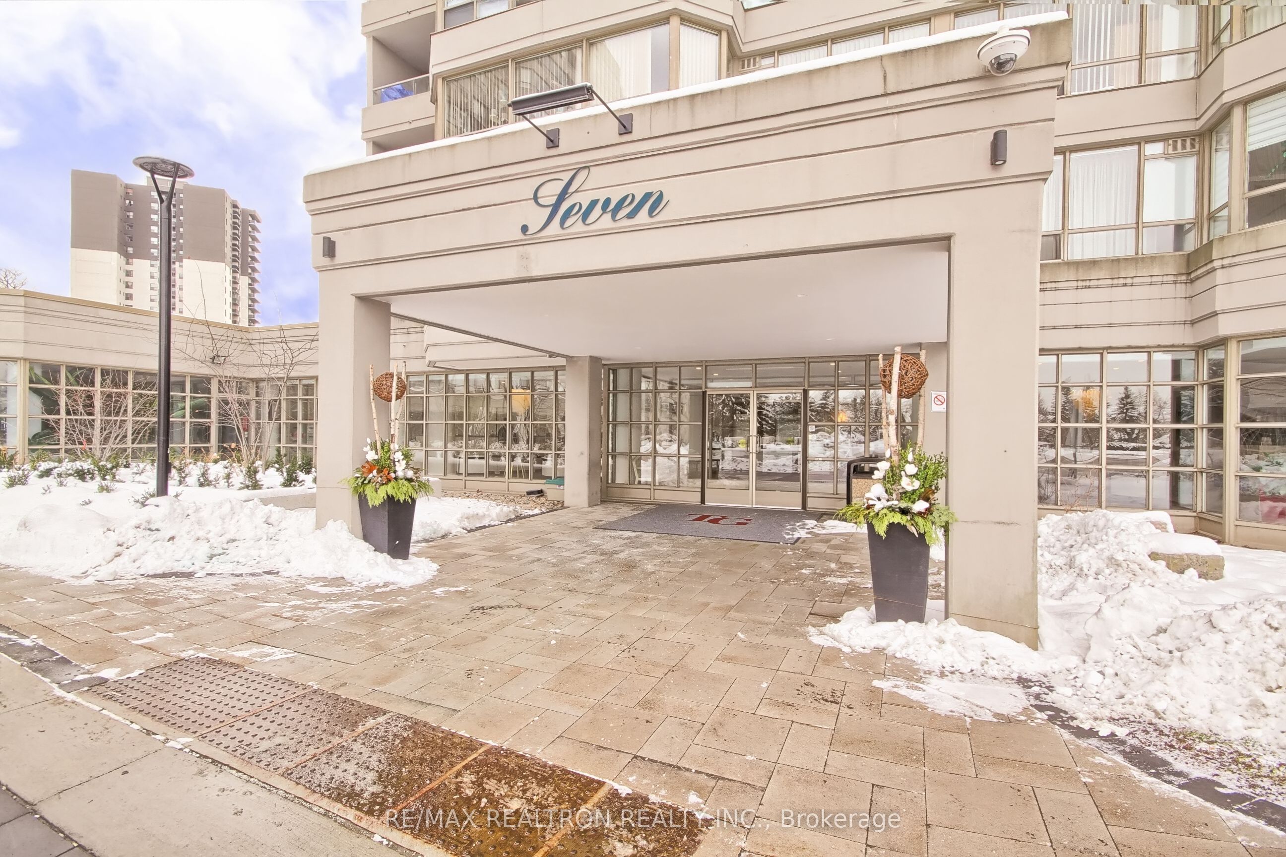 Additional image 4 of 1206-7 Townsgate Drive, Vaughan, ON, L4J 7Z9