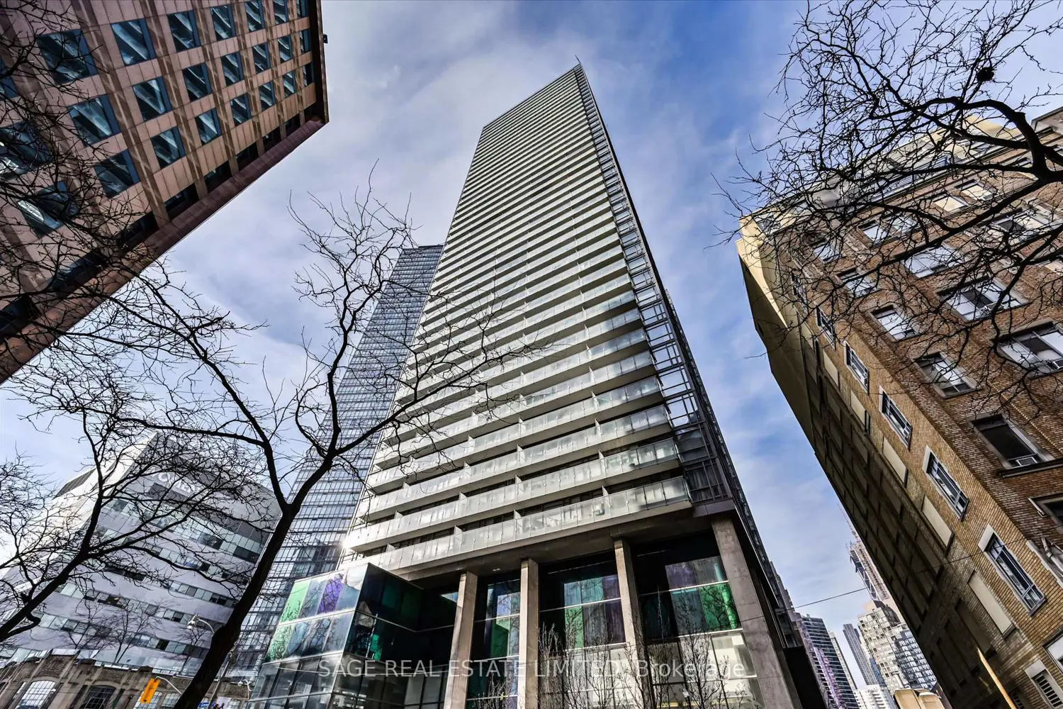38 Grenville Street 902