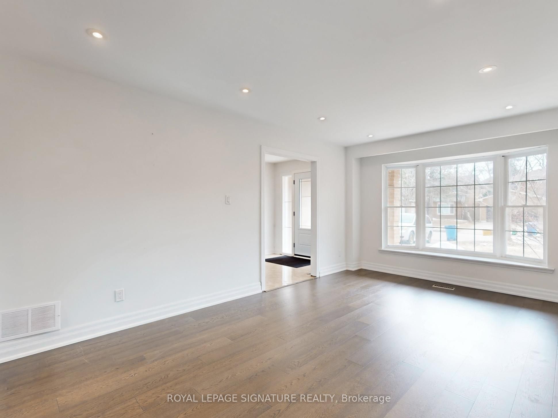 Additional image 6 of 98 Golf Links Drive, Aurora, ON, L4G 3V3