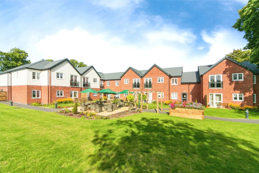 Additional image 19 of 2 bed flat for saleHooton Road, Willaston, Neston, Cheshire CH64