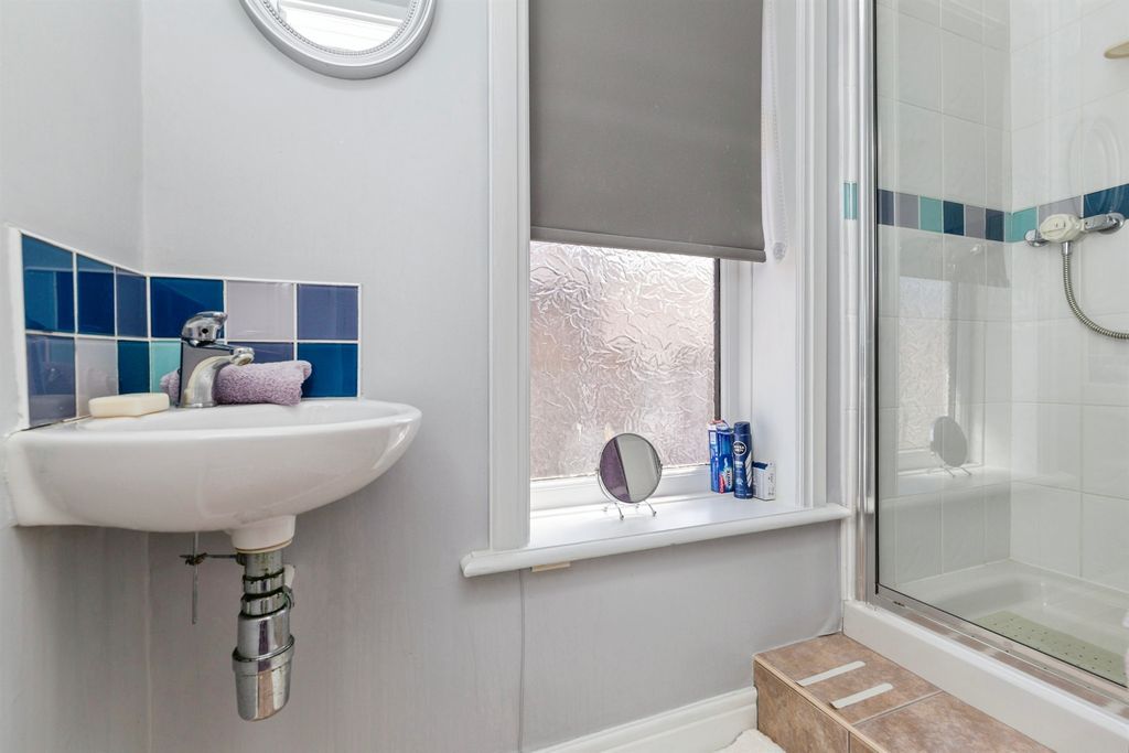 Additional image 15 of 5 bed detached house for saleElm Grove, Hartlepool TS26