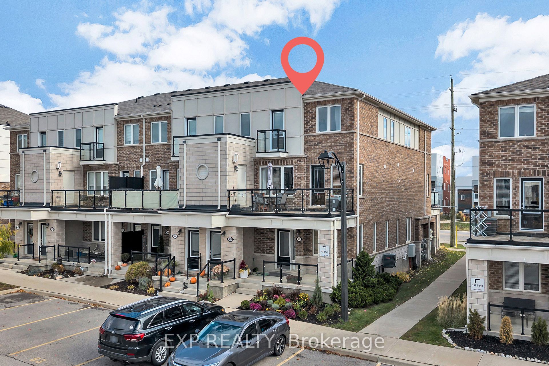 Additional image 2 of 904 Apple Hill Lane, Kitchener, ON, N2R 1P6
