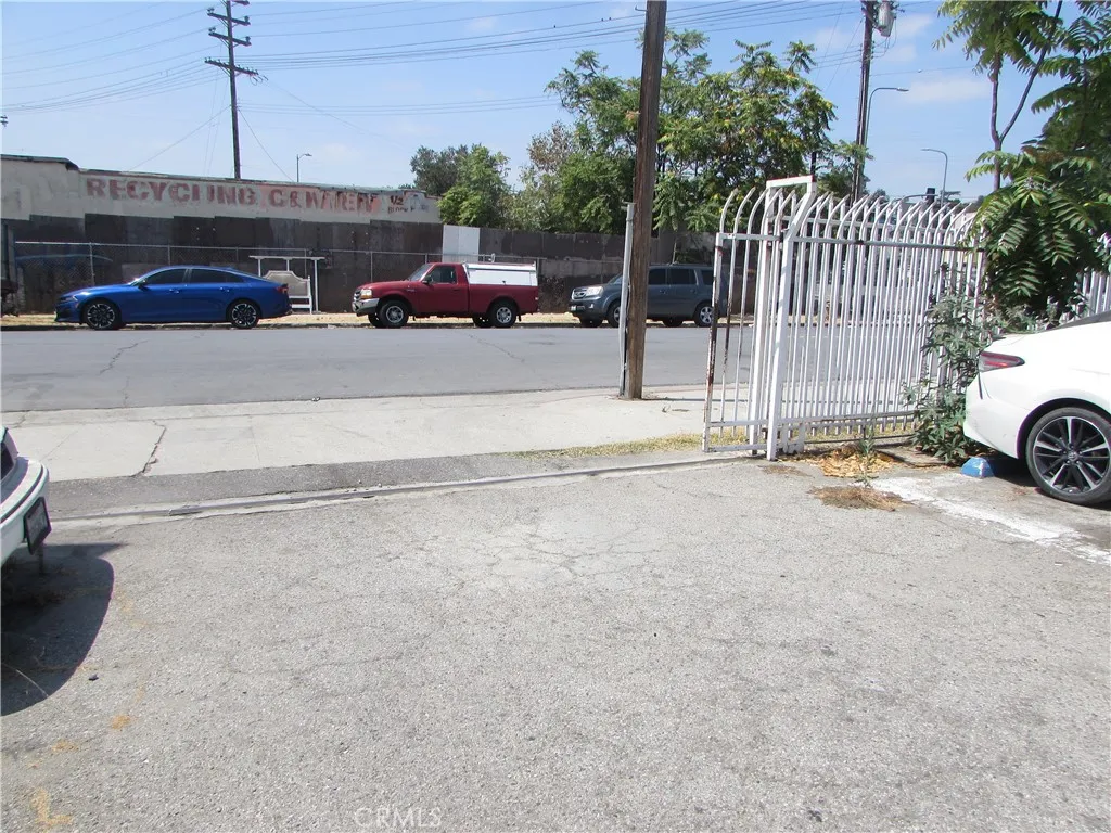 3900 N Figueroa St, Los Angeles, CA 90065