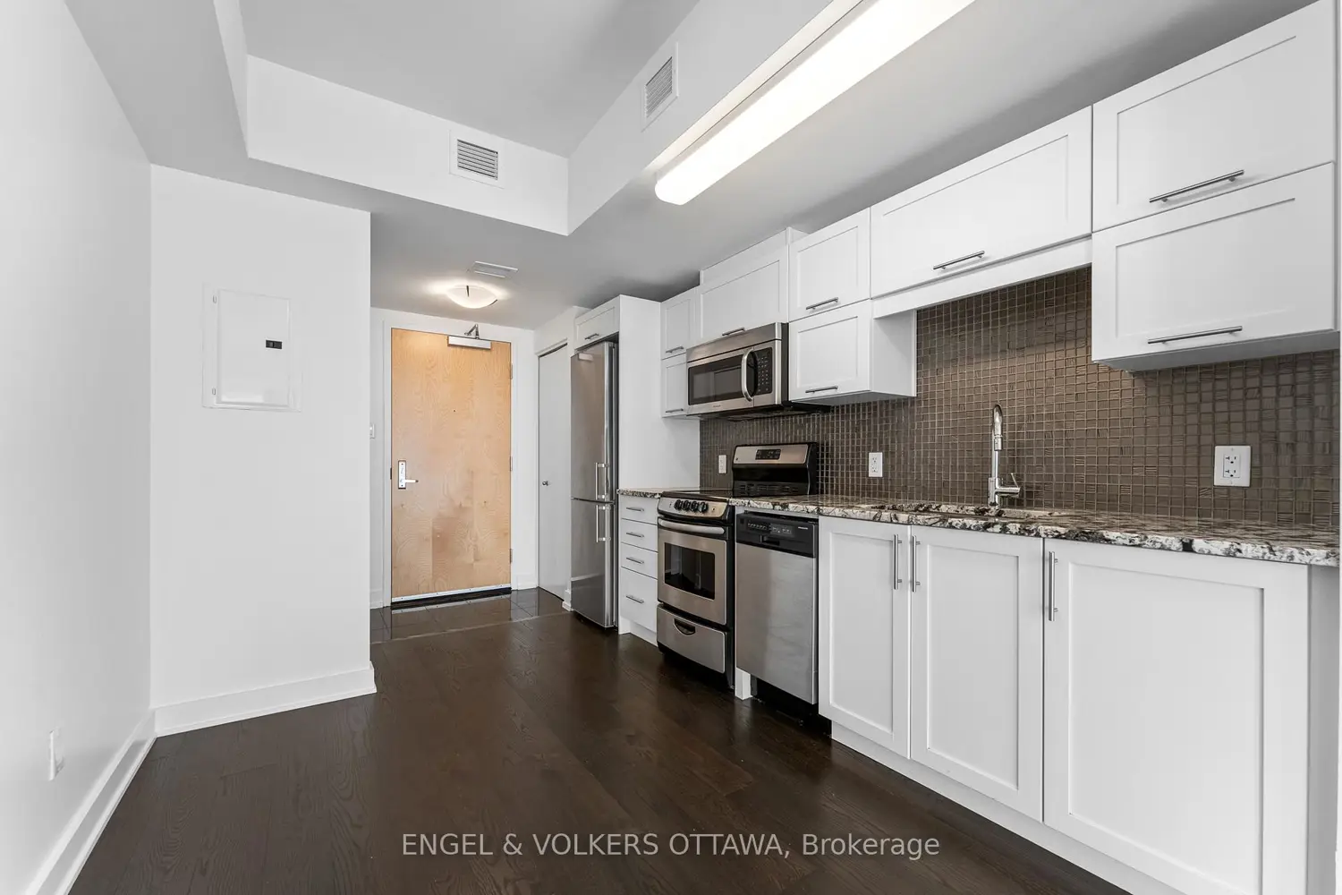 Additional image 5 of 40 Nepean Street 1104