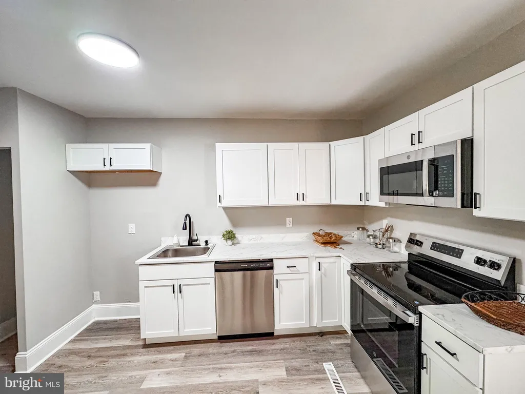 Additional image 10 of 802 E 22nd Street, Wilmington, DE 19802