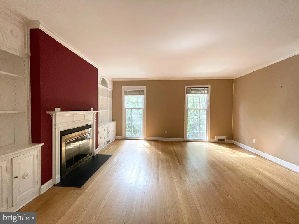 Additional image 12 of 2527 Waterside Drive NW, Washington, DC 20008