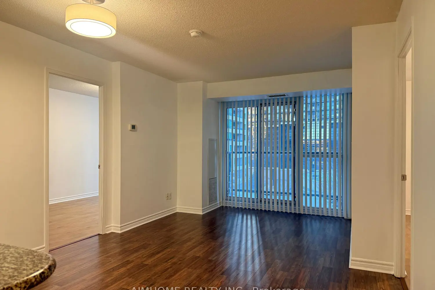 Additional image 9 of 35 Hollywood Avenue 711