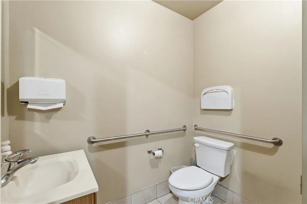 Additional image 51 of 392 Connors Court Unit A, Chico, CA 95926