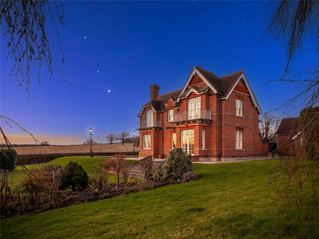 Land for saleRectory Farm, The Ridgeway, Enfield EN2