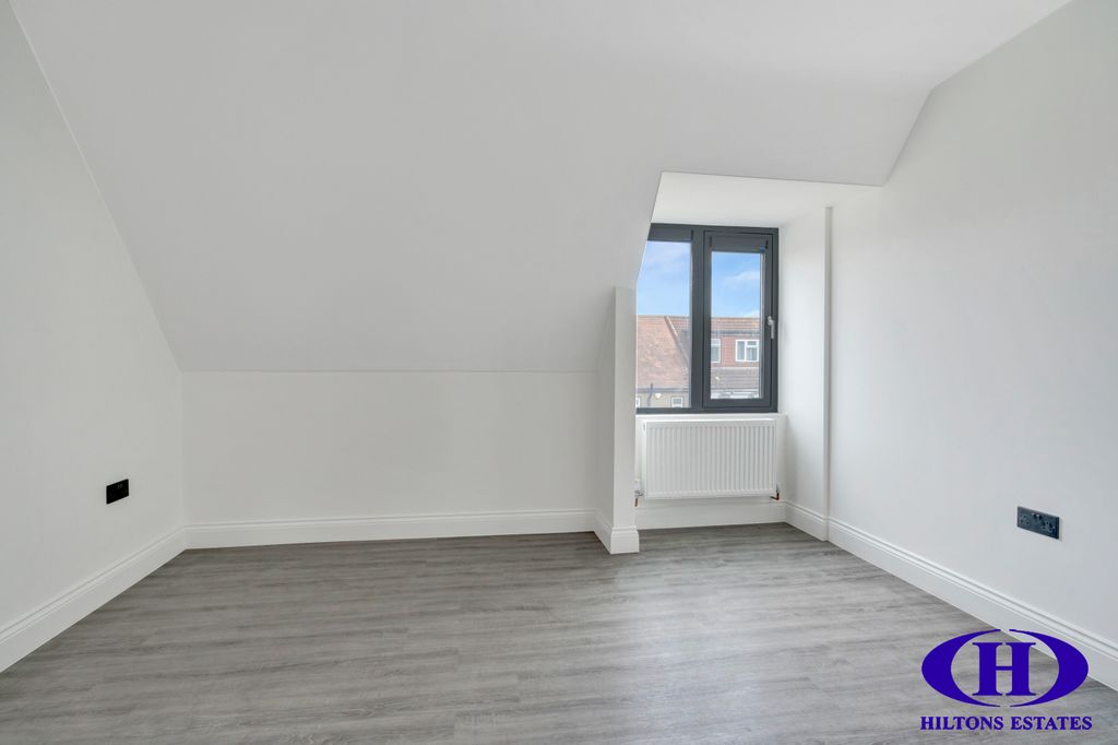 Additional image 16 of Land for saleEndsleigh Road, Southall UB2